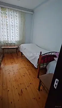 Satılır 8 otaqlı həyət evi 150 m²
