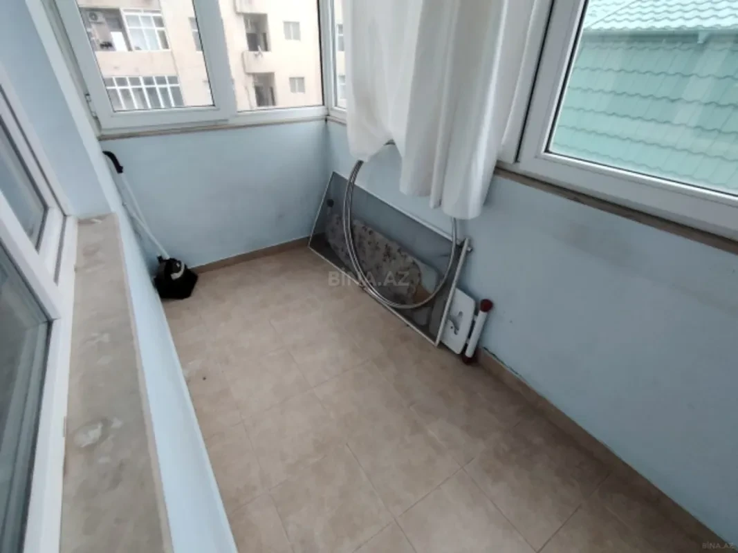 Satılır 3 otaqlı mənzil 125 m²