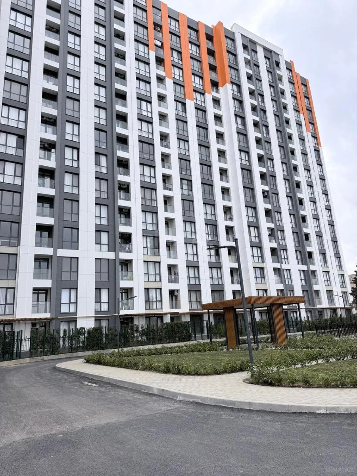Kirayə verilir 3 otaqlı mənzil 80 m²