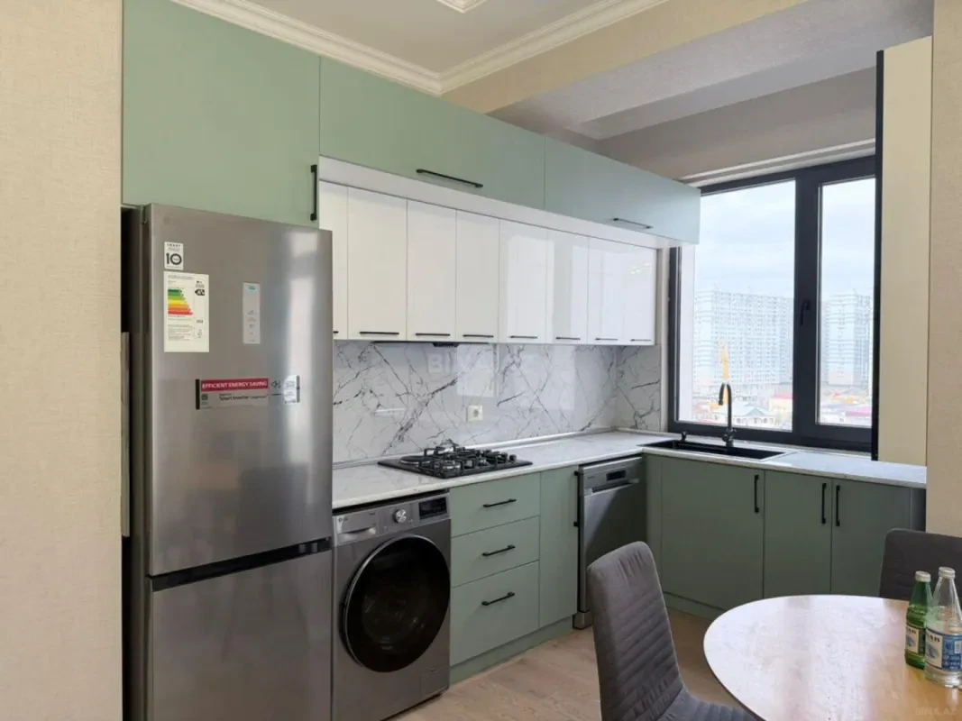 Kirayə verilir 3 otaqlı mənzil 80 m²