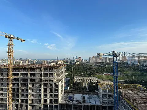 Kirayə verilir 3 otaqlı mənzil 136 m²