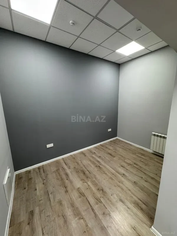 Kirayə verilir 3 otaqlı ofis 65 m²