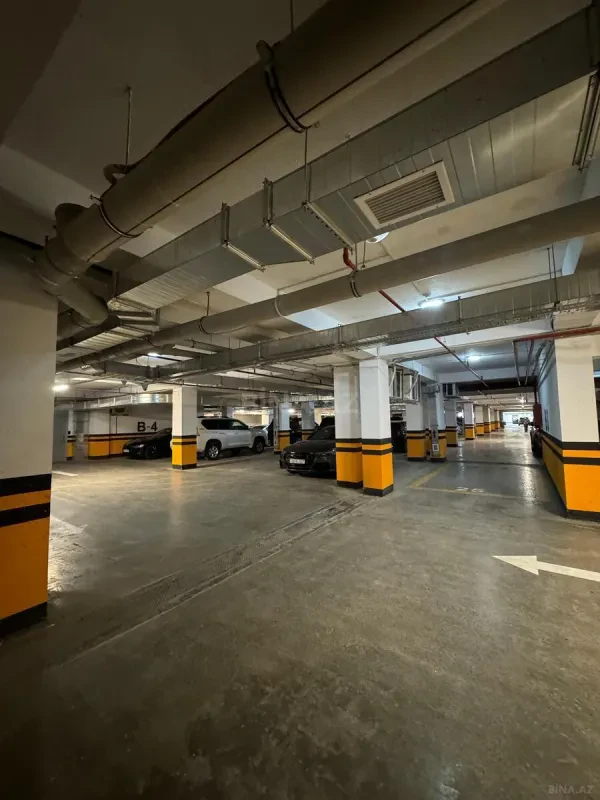 Kirayə verilir 3 otaqlı ofis 65 m²