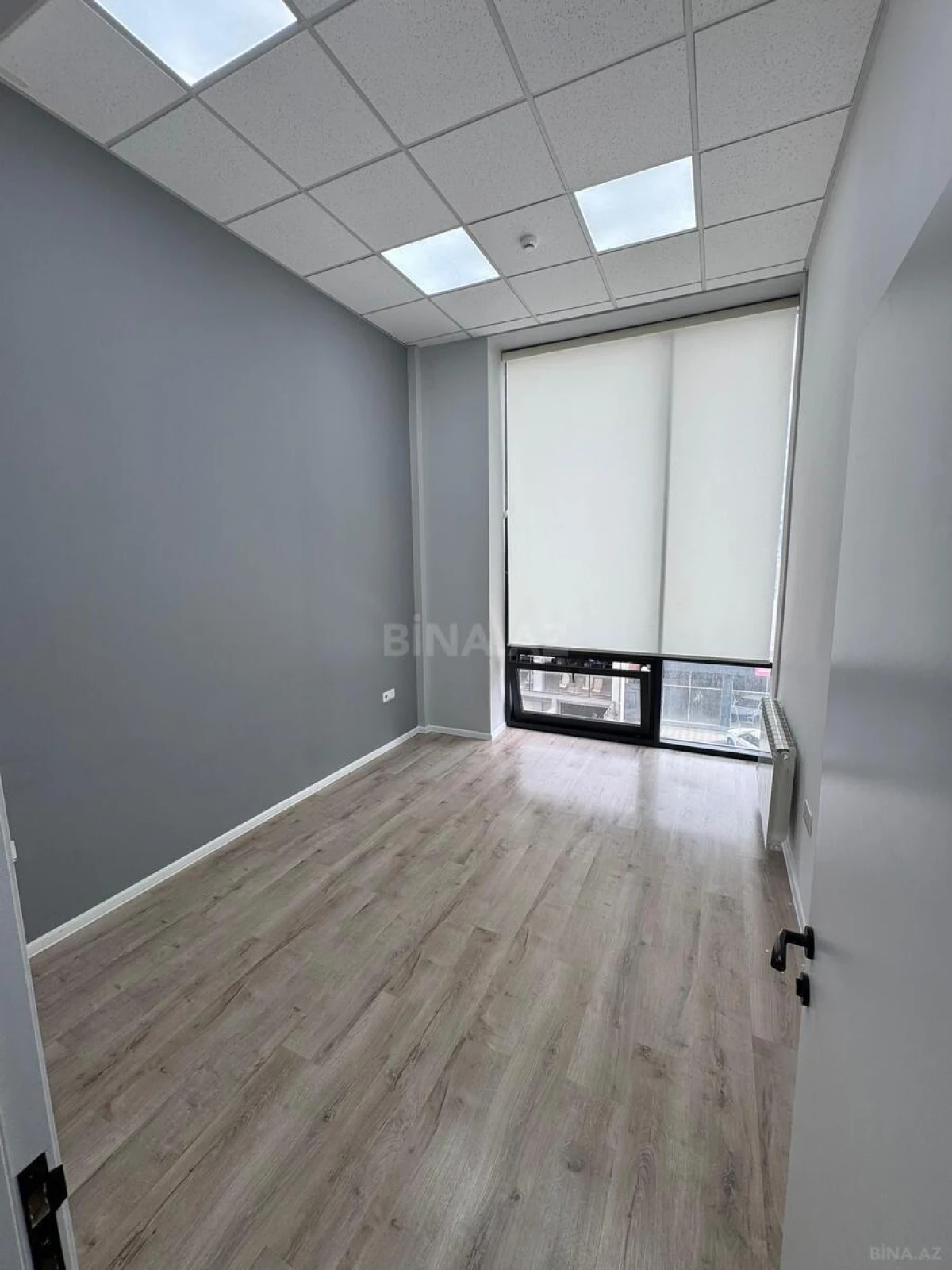 Kirayə verilir 3 otaqlı ofis 65 m²