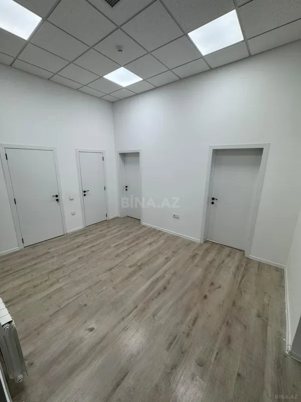 Kirayə verilir 3 otaqlı ofis 65 m²