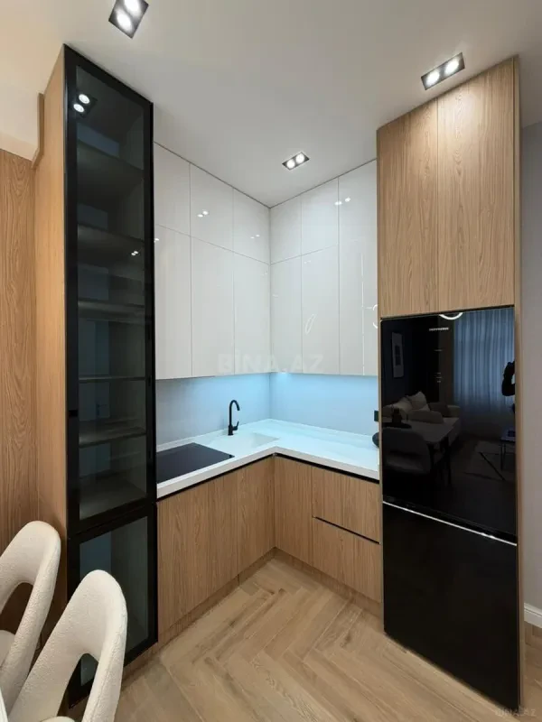 Satılır 2 otaqlı mənzil 65 m²