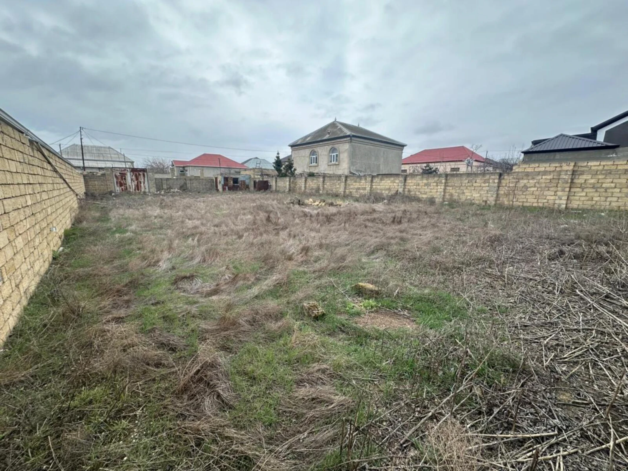 Satılır həyət evi 730 m²