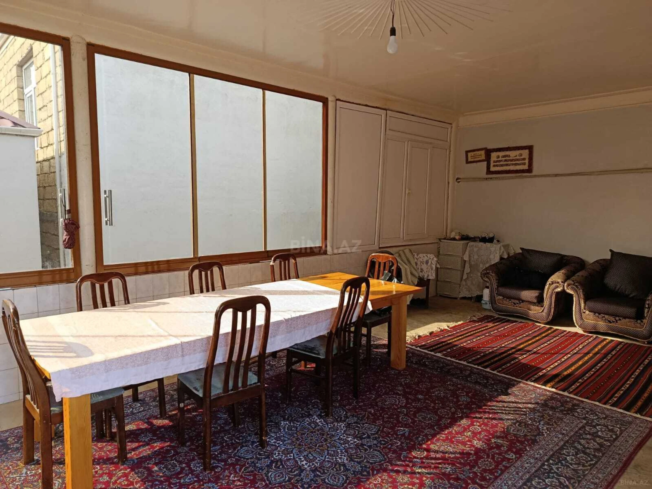 Satılır 5 otaqlı həyət evi 200 m²