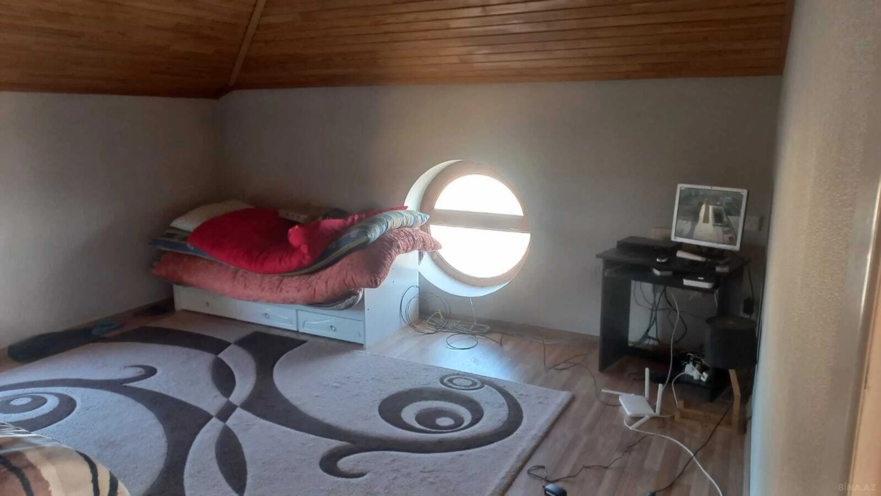 Satılır 6 otaqlı həyət evi 338 m²