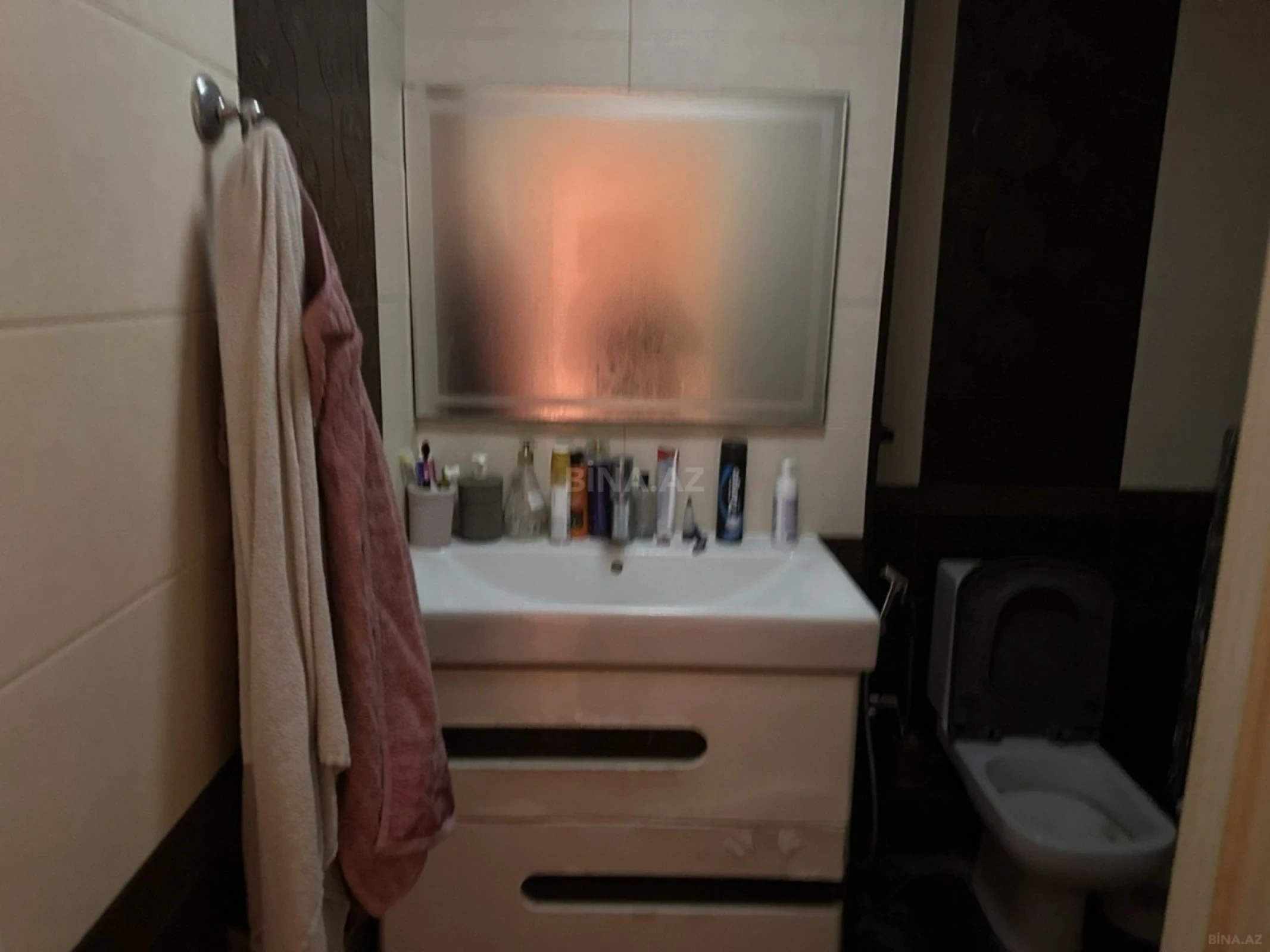 Satılır 2 otaqlı mənzil 58 m²