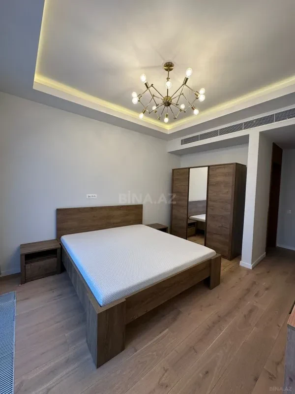Kirayə verilir 2 otaqlı mənzil 100 m²