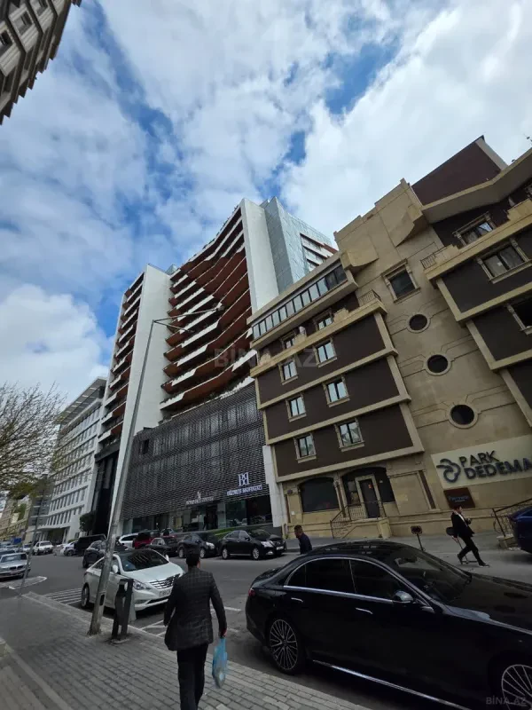 Satılır 2 otaqlı mənzil 100 m²