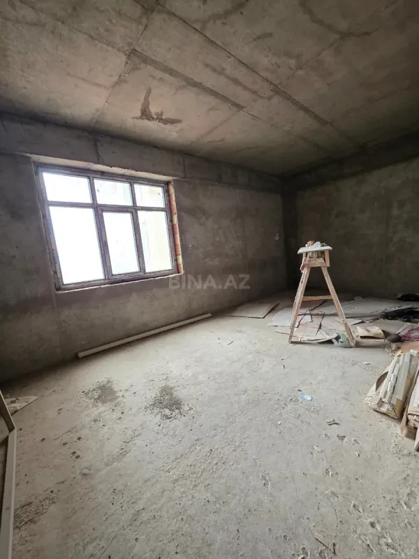 Satılır 2 otaqlı mənzil 100 m²