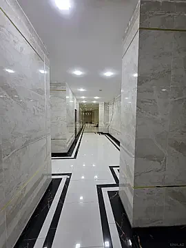 Satılır 2 otaqlı mənzil 100 m²