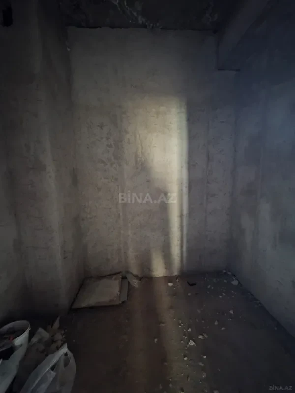 Satılır 2 otaqlı mənzil 100 m²