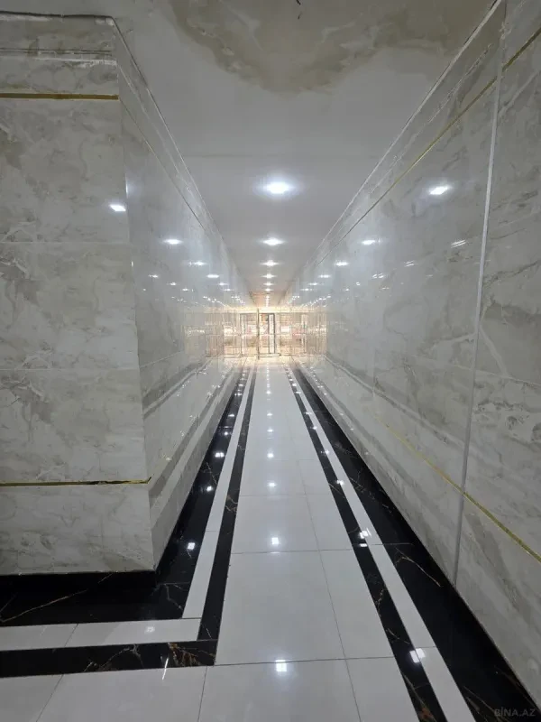 Satılır 2 otaqlı mənzil 100 m²