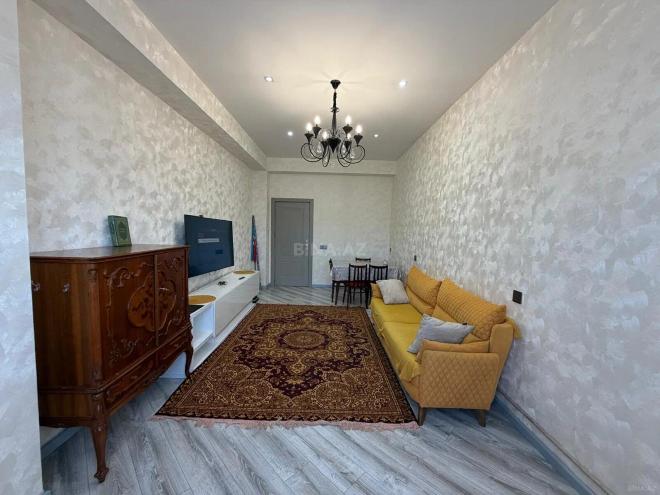 Satılır 2 otaqlı mənzil 60 m²