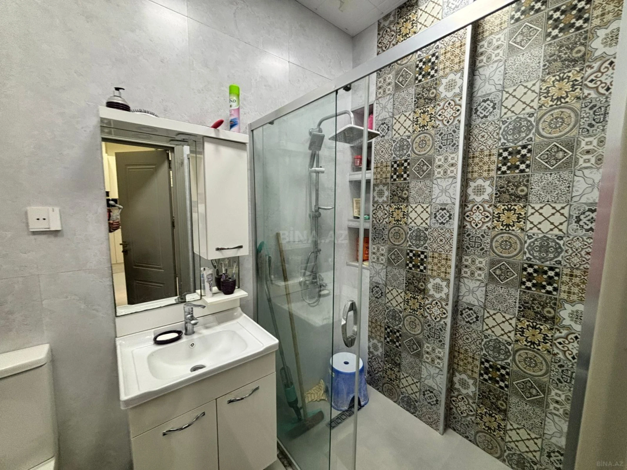 Satılır 2 otaqlı mənzil 60 m²