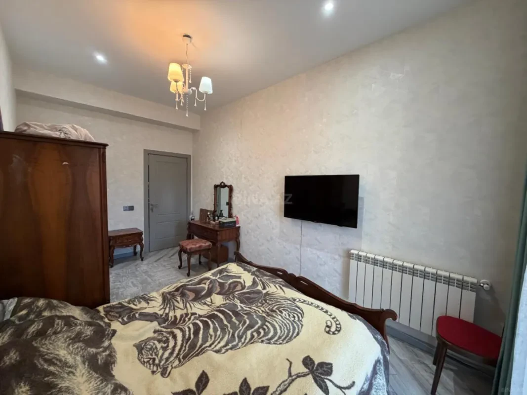 Satılır 2 otaqlı mənzil 60 m²