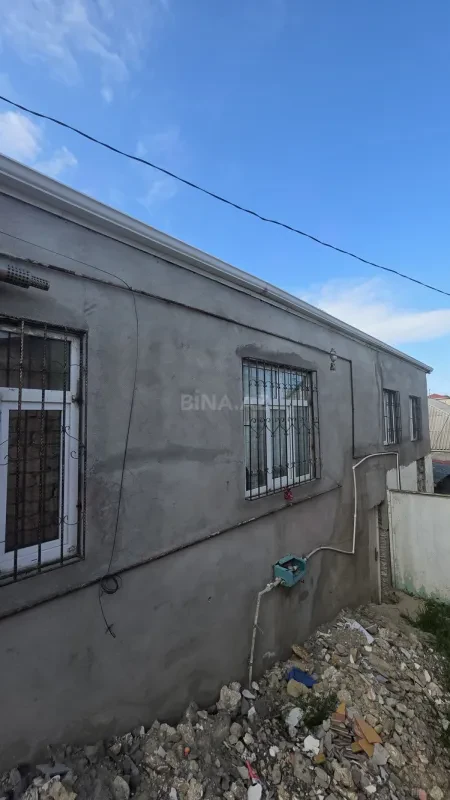 Satılır 4 otaqlı həyət evi 85 m²