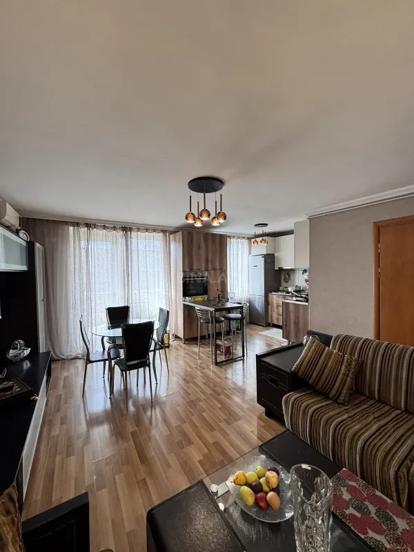 Satılır 3 otaqlı mənzil 70 m²