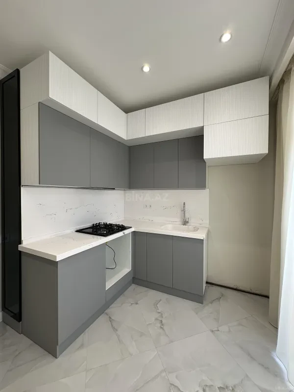Satılır 2 otaqlı mənzil 77 m²