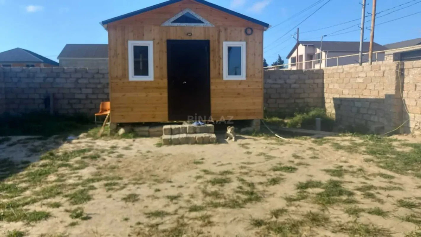 Satılır 1 otaqlı həyət evi 16 m²