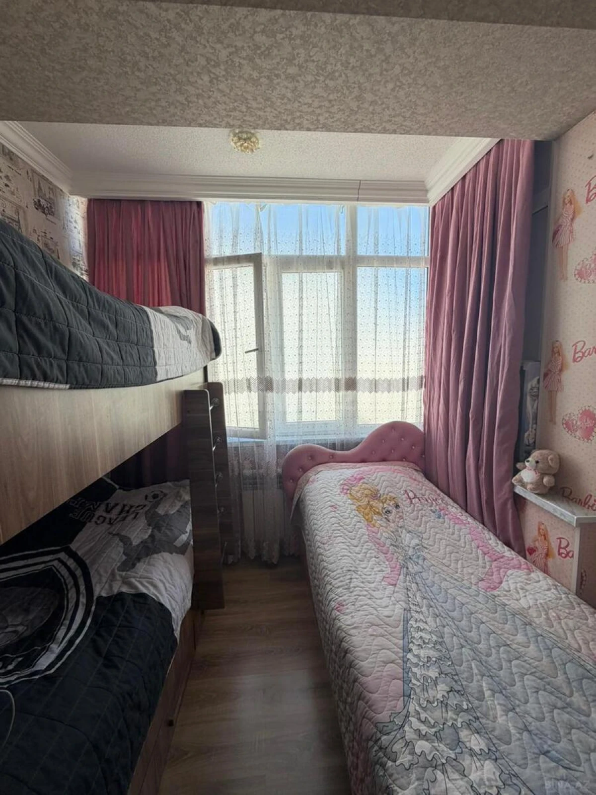 Satılır 3 otaqlı mənzil 57 m²