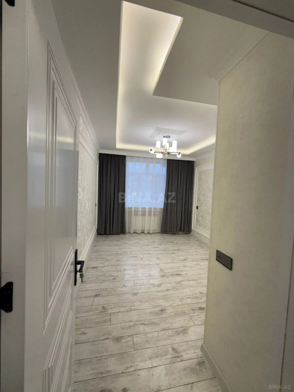 Satılır 2 otaqlı mənzil 69 m²