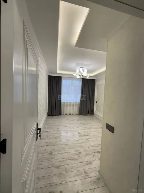 Satılır 2 otaqlı mənzil 69 m²
