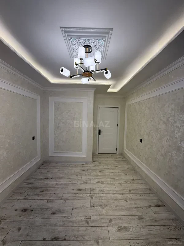 Satılır 2 otaqlı mənzil 69 m²