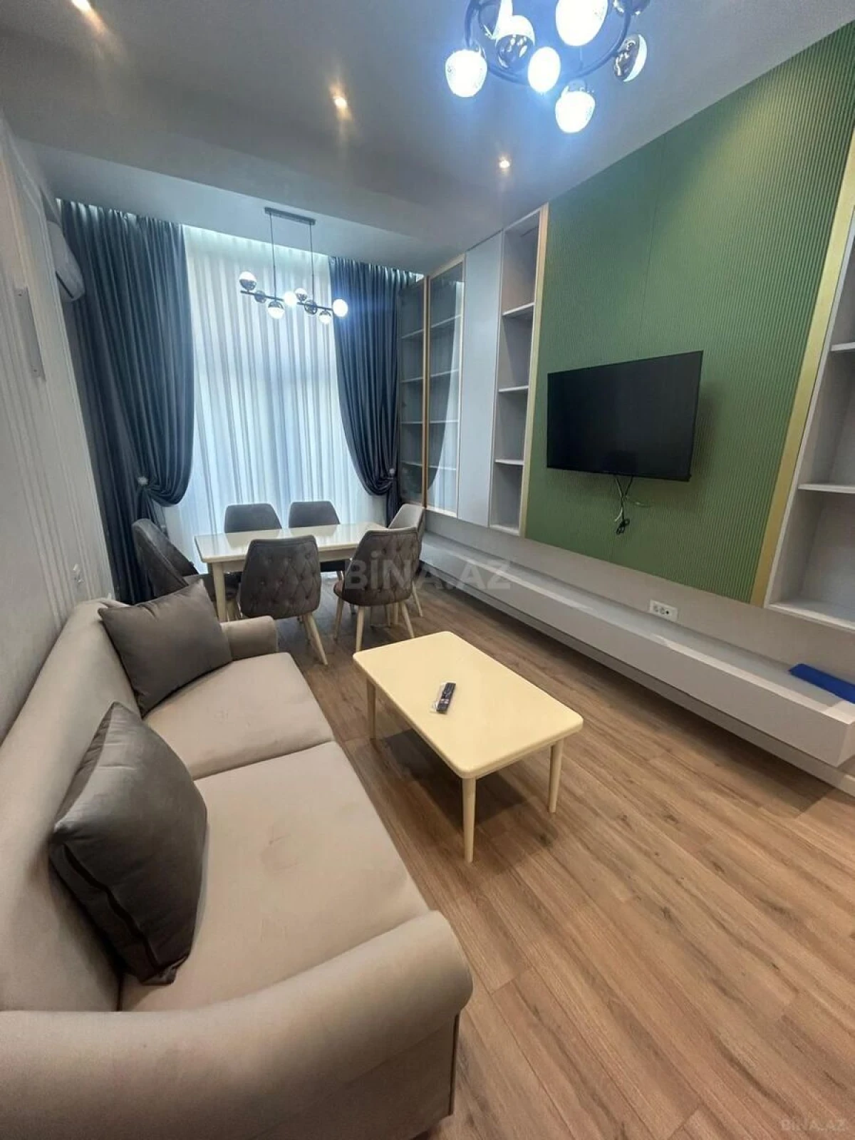 Kirayə verilir 2 otaqlı mənzil 55 m²