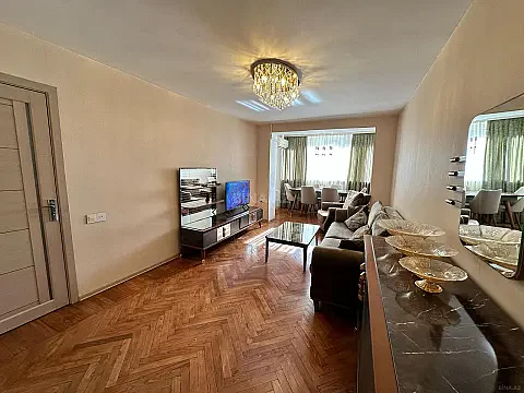 Satılır 3 otaqlı mənzil 80 m²