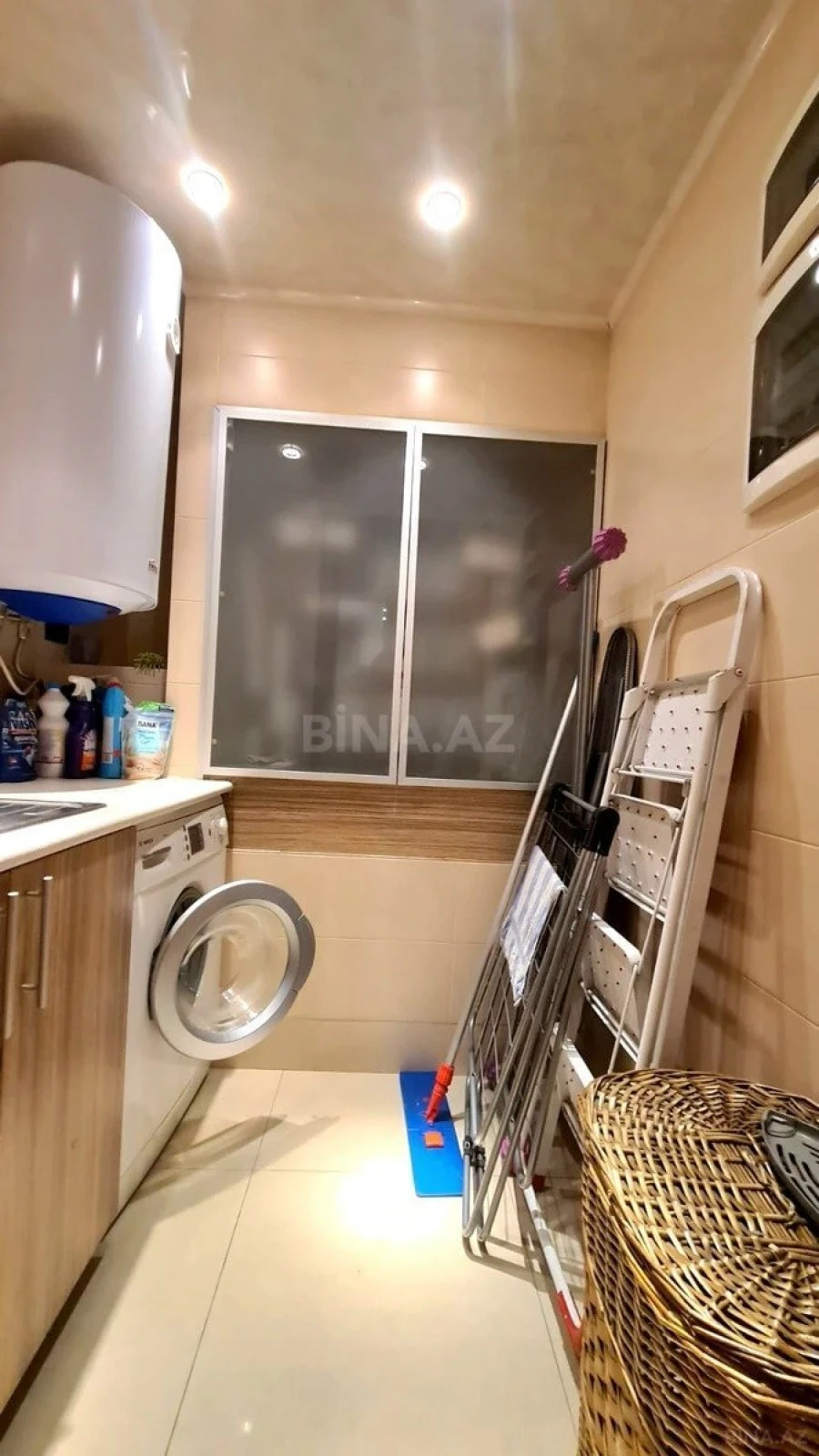 Kirayə verilir 3 otaqlı mənzil 185 m²