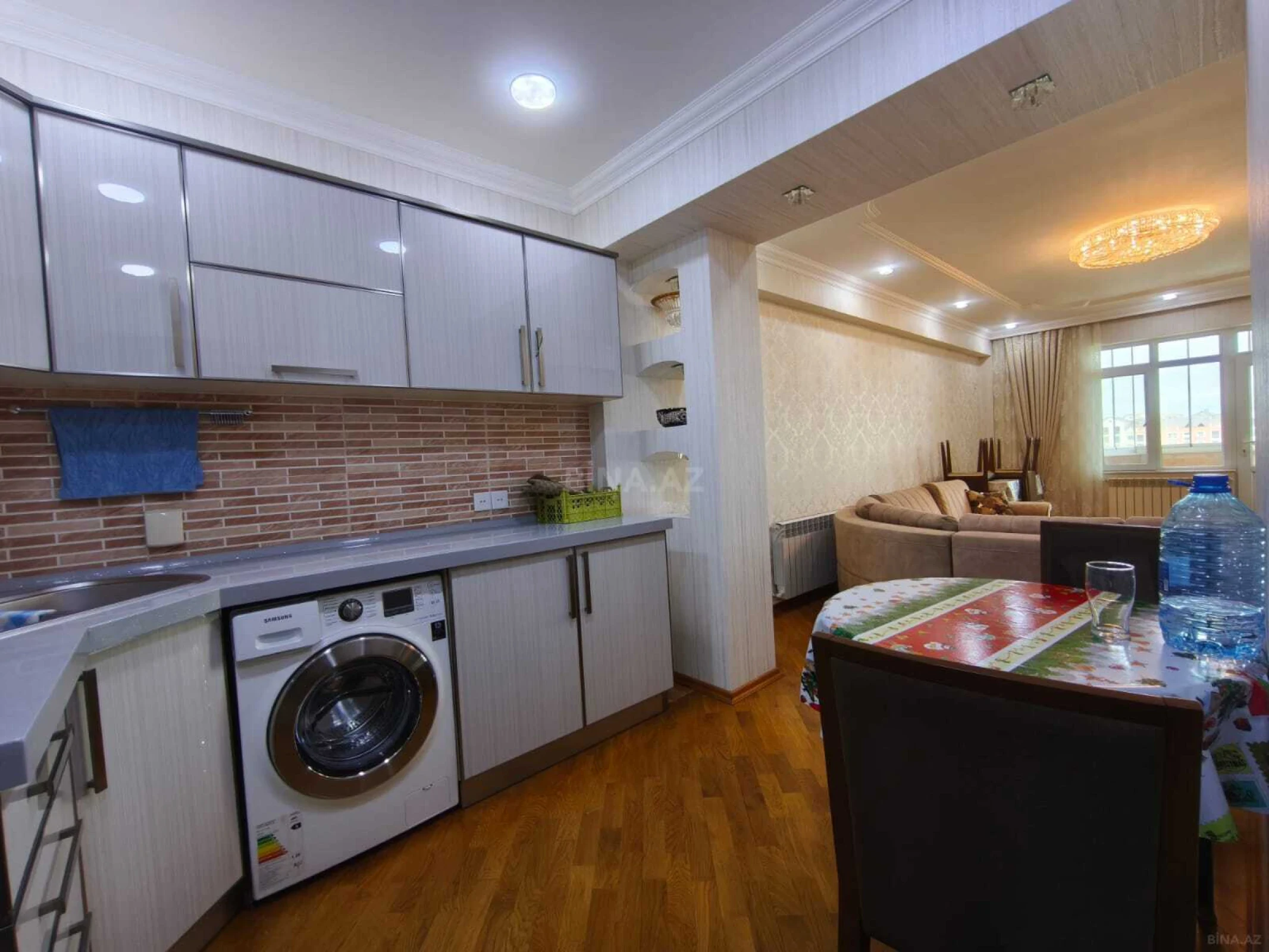 Satılır 3 otaqlı mənzil 95 m²
