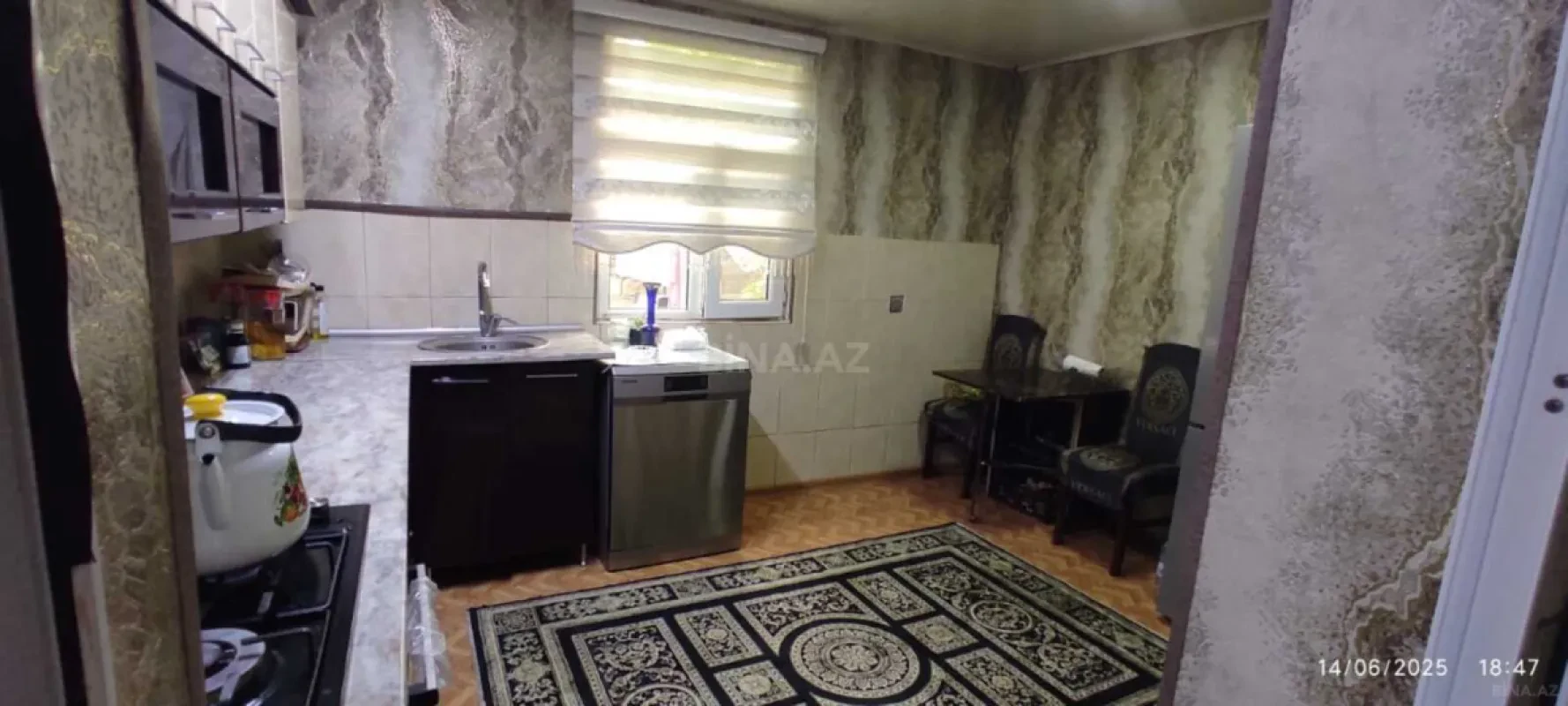 Satılır 8 otaqlı həyət evi 7 m²