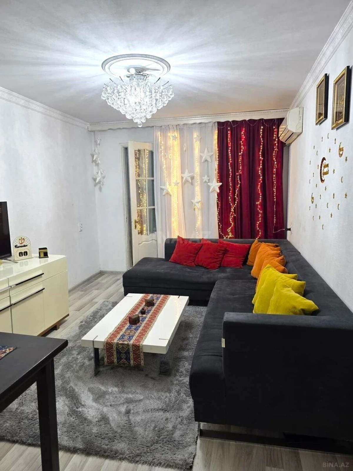 Satılır 2 otaqlı mənzil 65 m²