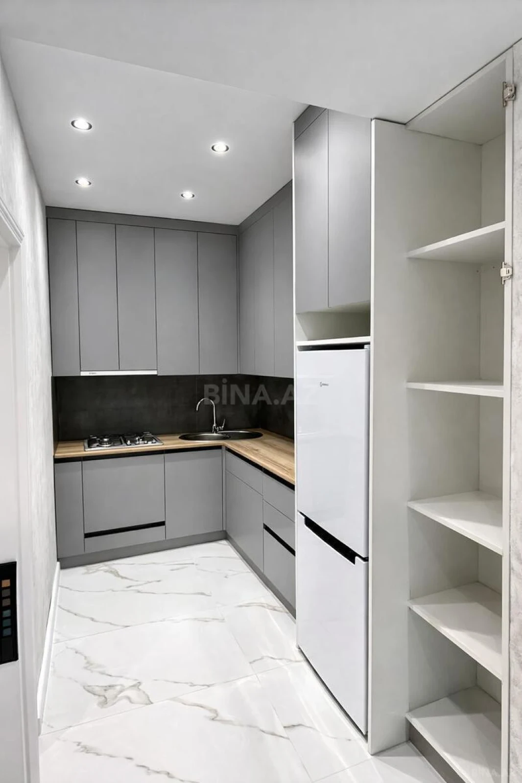 Satılır 3 otaqlı mənzil 75 m²