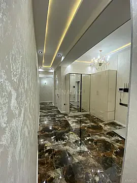 Kirayə verilir 3 otaqlı mənzil 140 m²