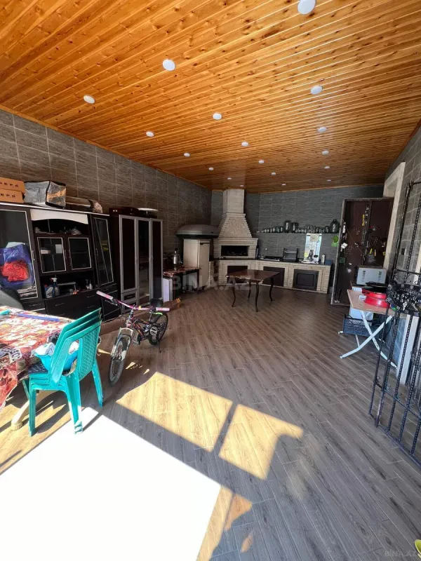 Satılır 7 otaqlı həyət evi 500 m²
