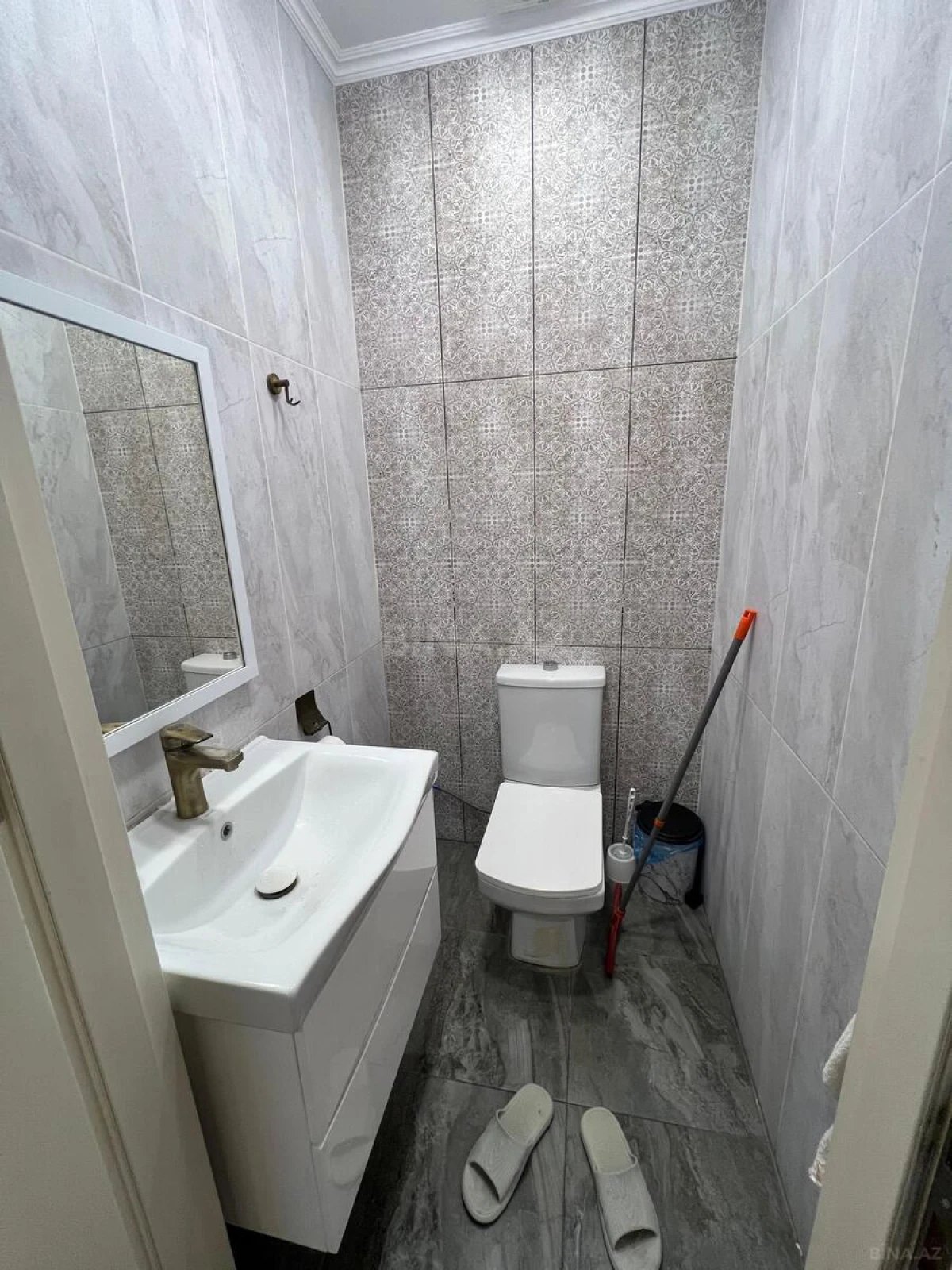 Satılır 7 otaqlı həyət evi 500 m²