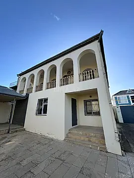 Satılır 7 otaqlı həyət evi 218 m² — Bakı, Novxanı 7 otaq 218.00 m²