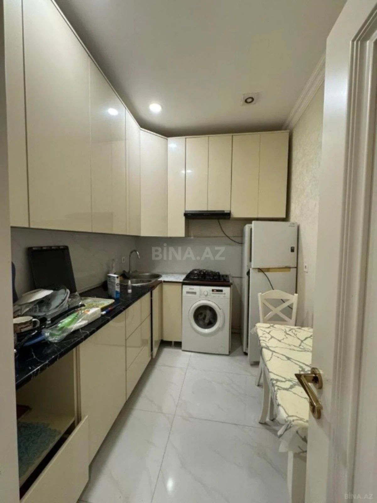 Kirayə verilir 3 otaqlı mənzil 90 m²