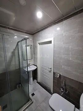 Kirayə verilir 2 otaqlı mənzil 65 m²