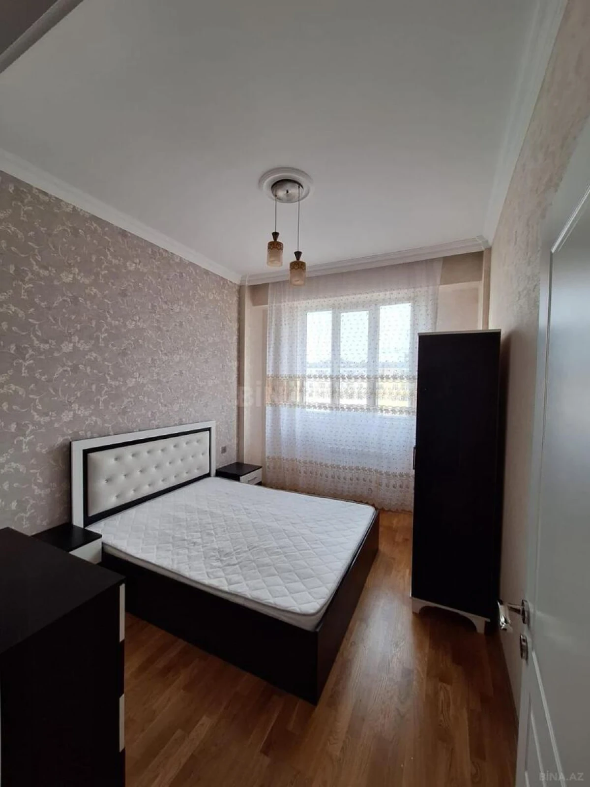 Kirayə verilir 2 otaqlı mənzil 65 m²