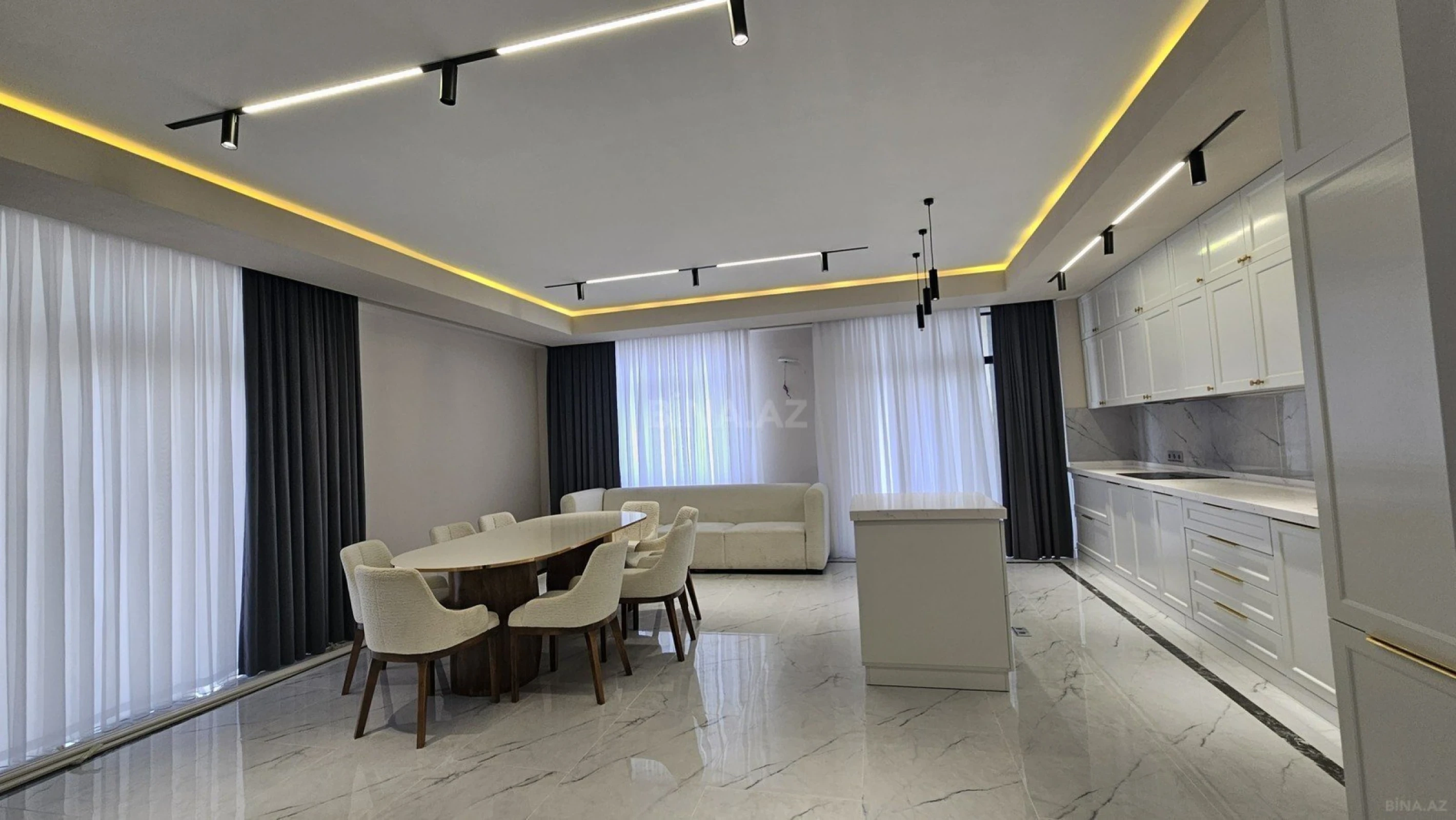 Satılır 4 otaqlı mənzil 178 m²