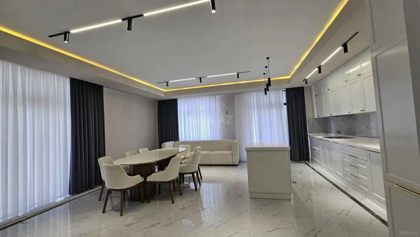 Satılır 4 otaqlı mənzil 178 m²
