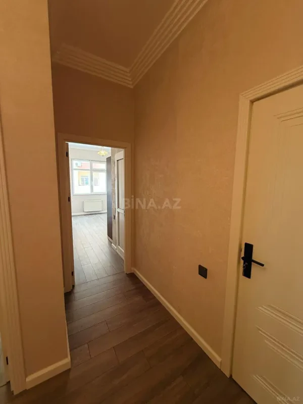 Satılır 3 otaqlı mənzil 110 m²