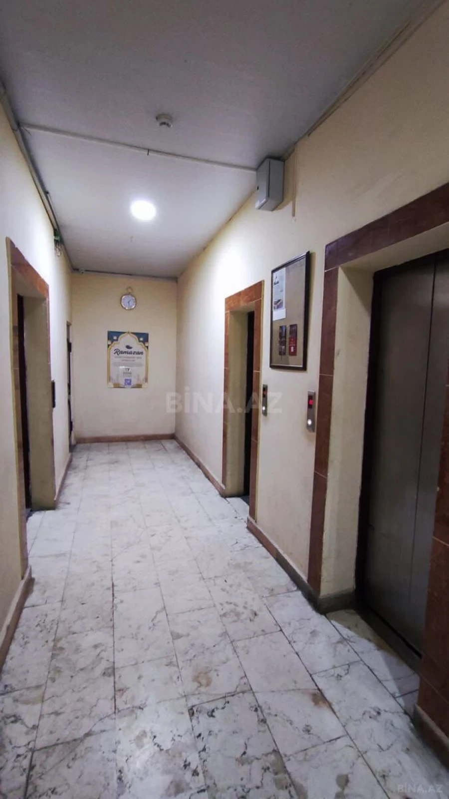 Satılır 3 otaqlı mənzil 110 m²