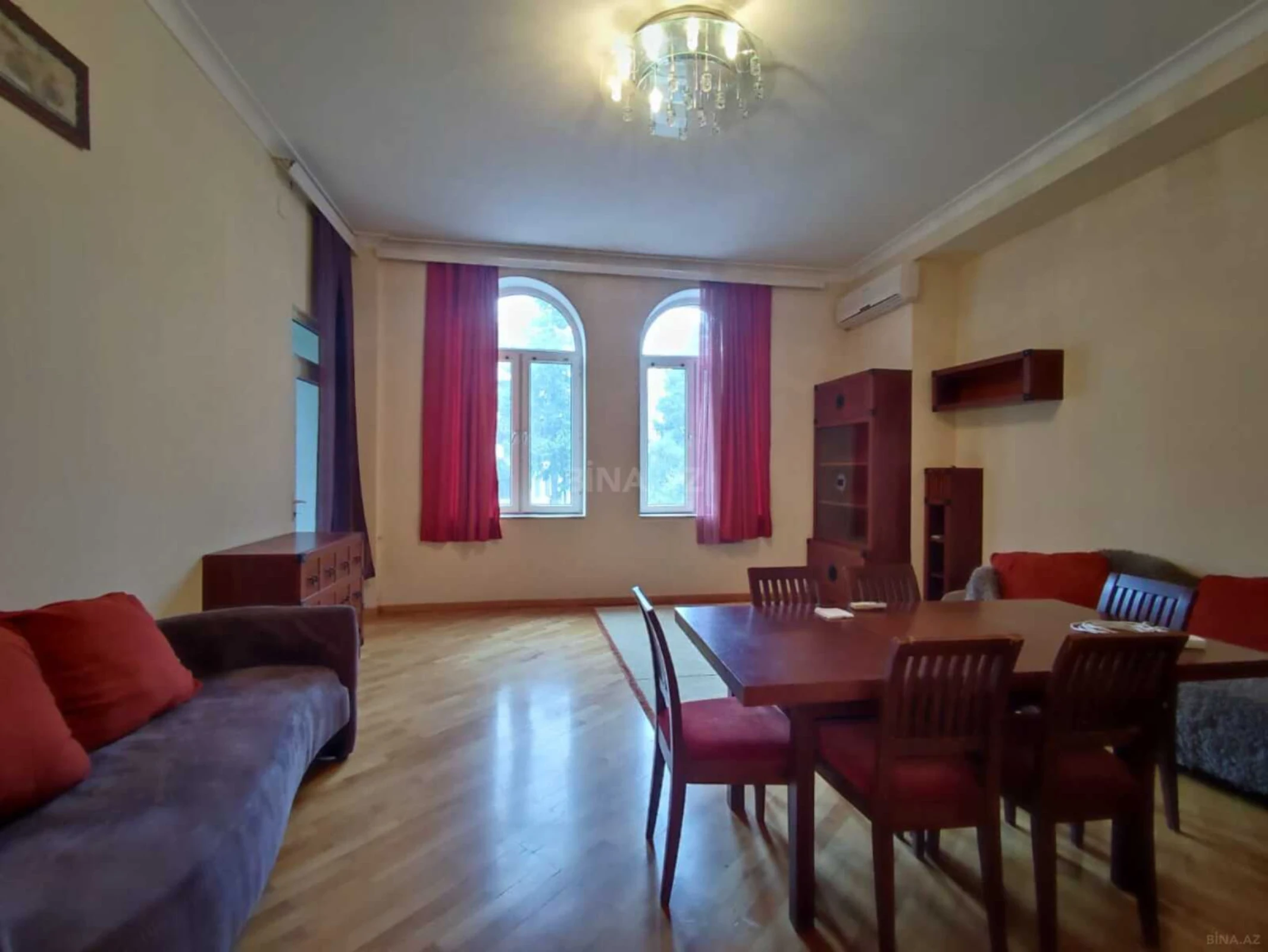 Kirayə verilir 3 otaqlı mənzil 115 m²